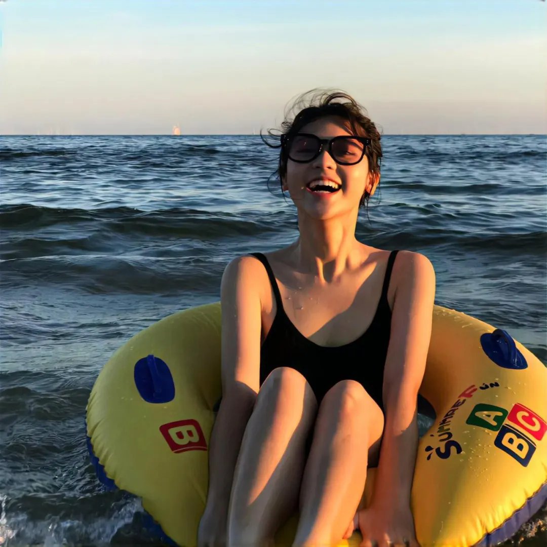 竞女 海报